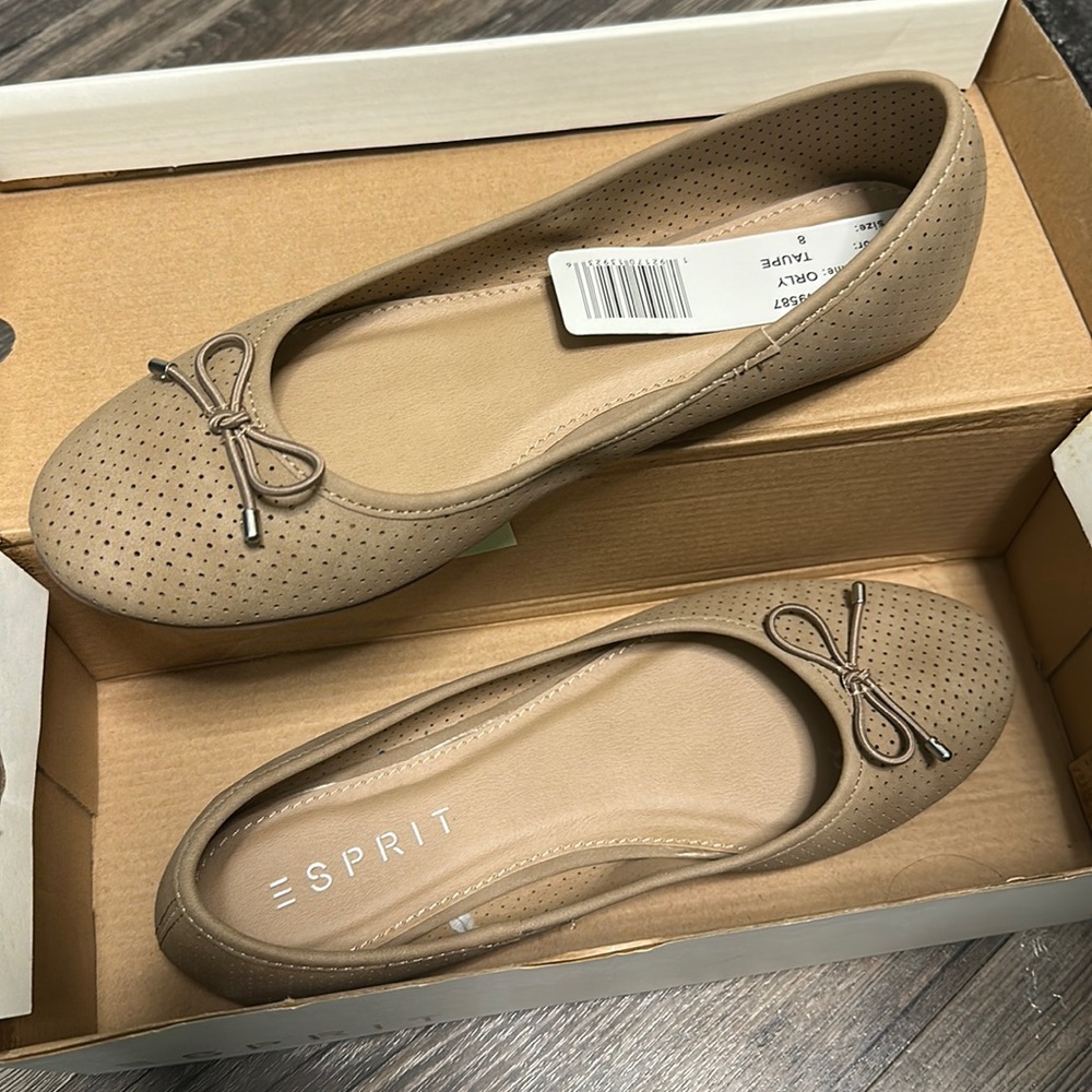 Esprit ballerina flats